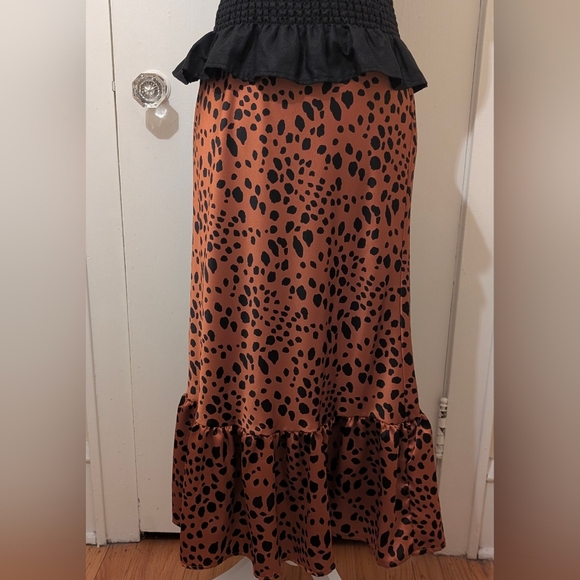 Leopard Print Brown Skirt - Picture 1 of 6